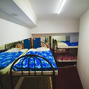 asia-hostel-almaty-050000.hotels-of-almaty.com/