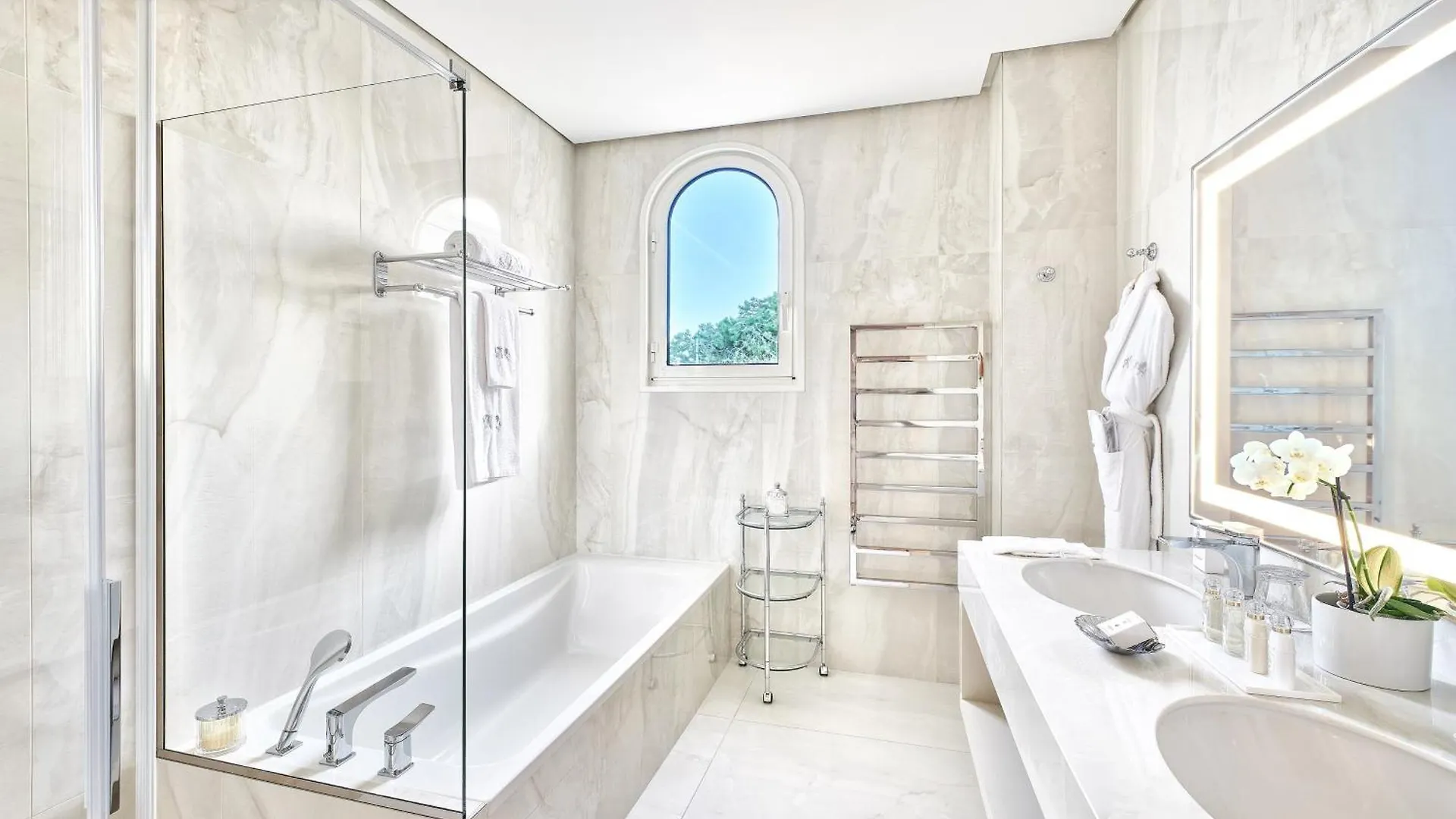 La Reserve De Beaulieu Hotel