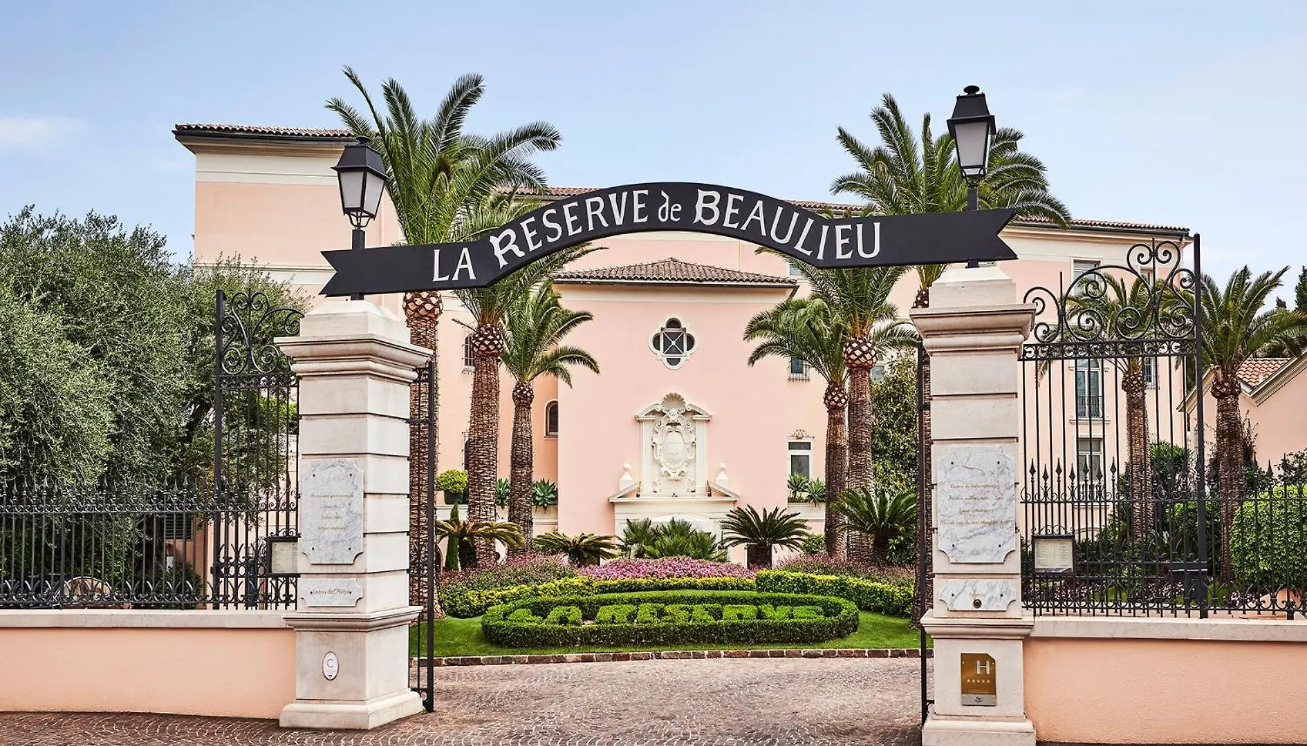 La Reserve De Beaulieu Больё-сюр-Мер
