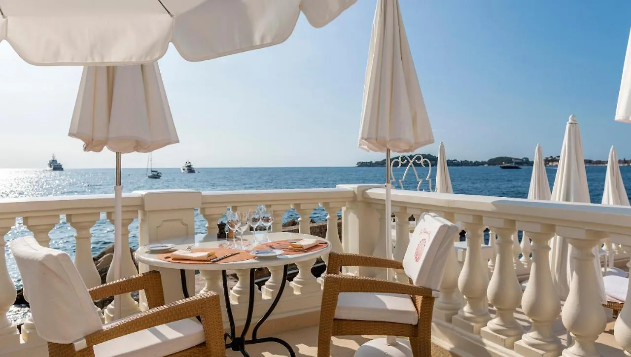 Отель La Reserve De Beaulieu